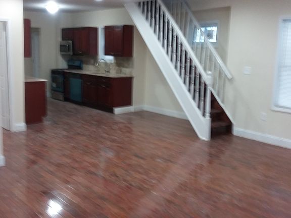 5th image of 11431 168th St