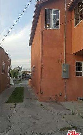 5th image of 162 E 109th St