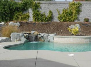 3882 Tea Rose Ct, Redding, CA 96001