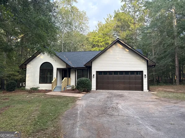 589 Waterview Dr, Lagrange, GA 30240