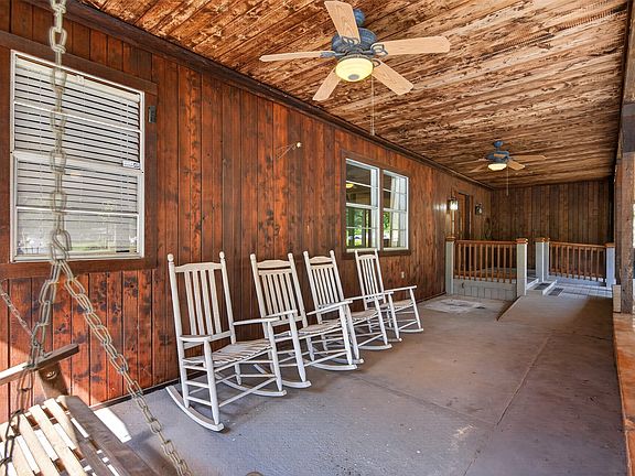 3rd image of 9468 Ranch Ln