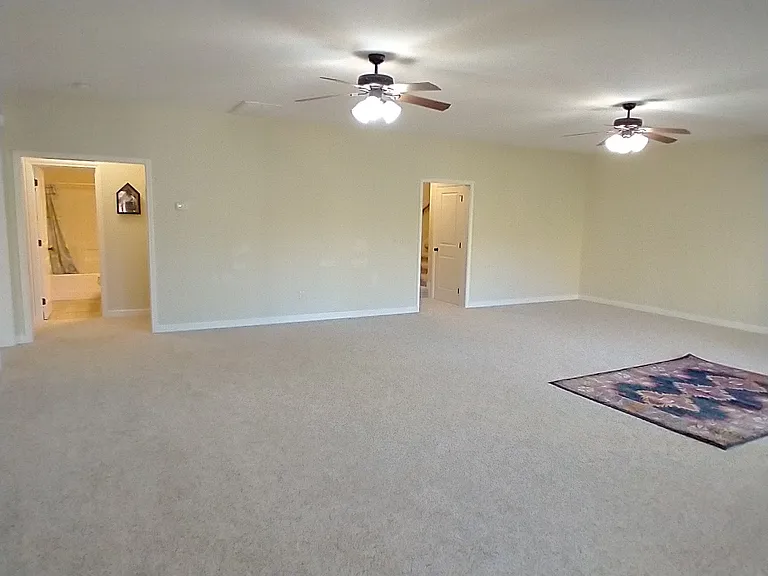 11631 Shirecliffe Ln — Photo 35