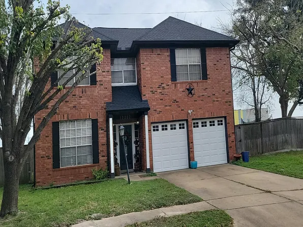 12302 Misty Laurel Dr, Houston, TX 77014