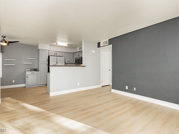5th image of 3035 Casey Dr Unit 104