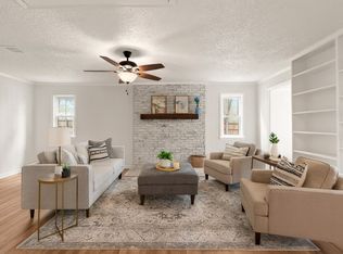 1035 New Deal Potts Rd, Cottontown, TN 37048