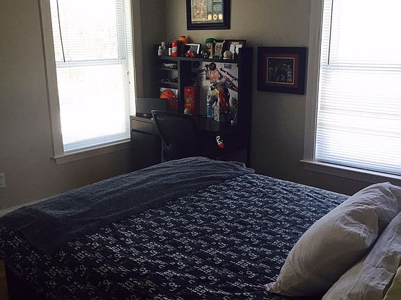Bedroom (2)