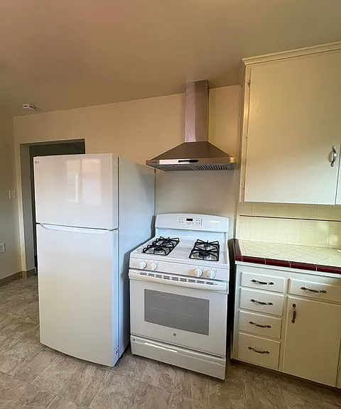 539 Chiquita Ave — Photo 8