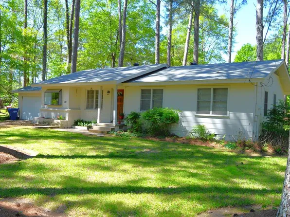 1199 Field Lark Ln NE, Brookhaven, MS 39601