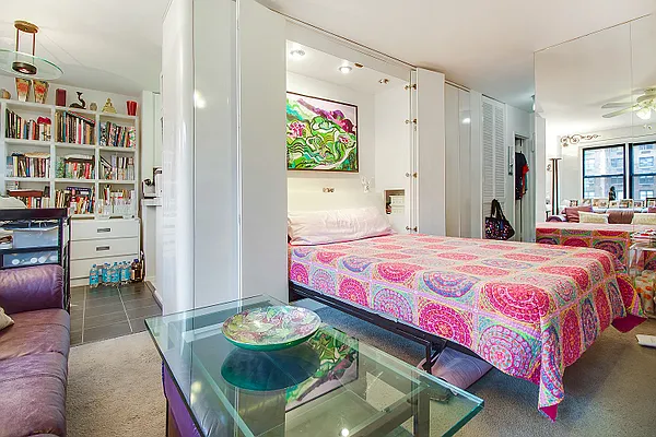 Rented by RES New York | media 20