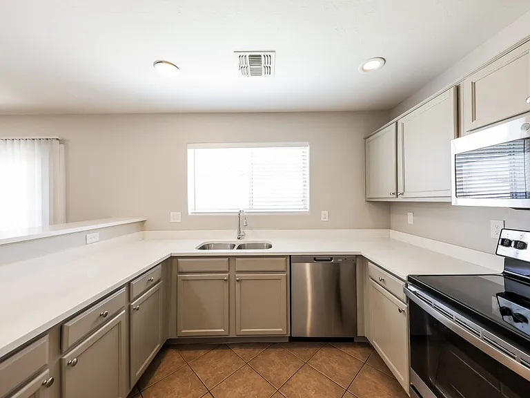 24254 W Desert Bloom St — Photo 9