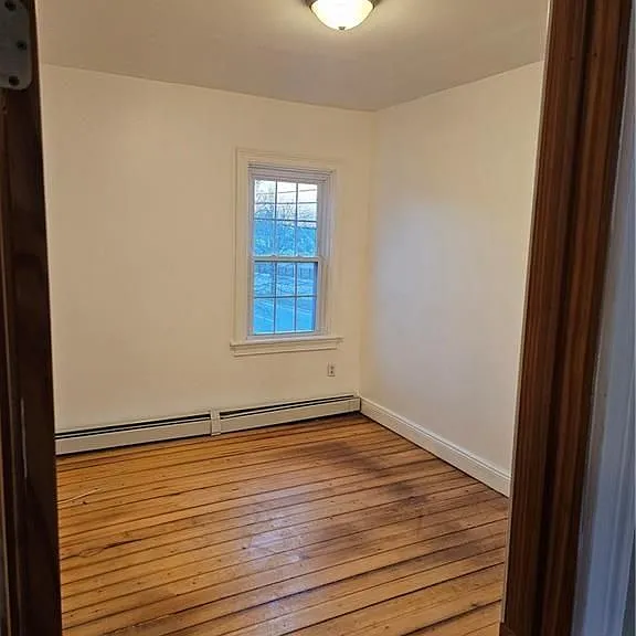 895 N Main St #2 — Photo 5