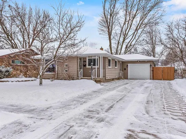 2617 SIMONIS STREET, Stevens Point, WI 54481