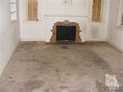 2nd image of 1166 N Ventura Ave