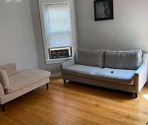 2nd image of 1449 N California Ave #1R