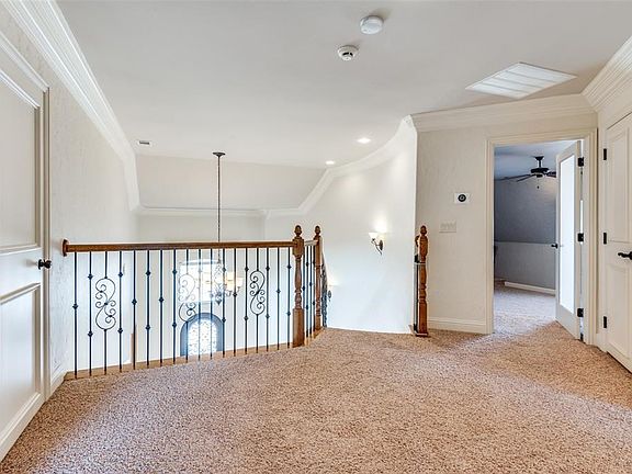 5th image of 8004 Canyon Oak Dr