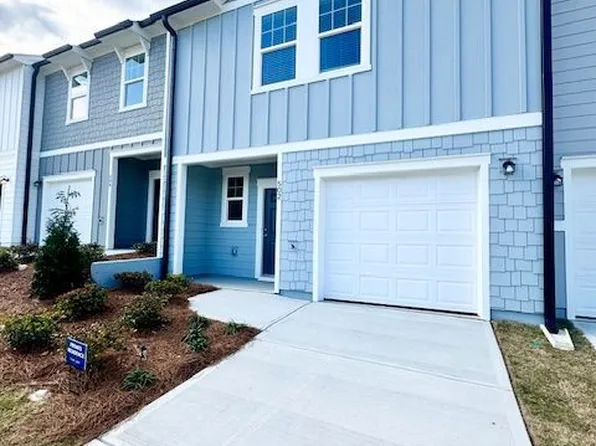502 Robson Dr, Villa Rica, GA 30180