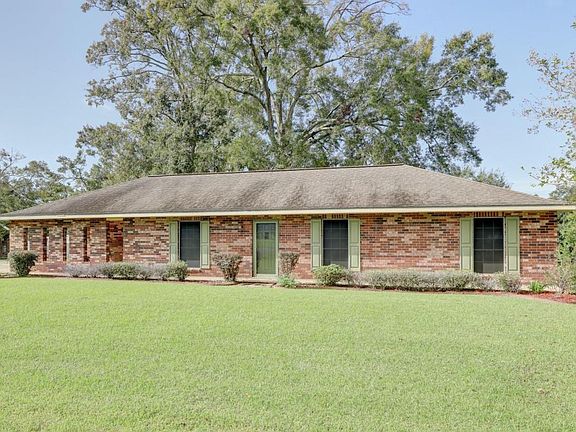 3rd image of 129 Bayouside Dr