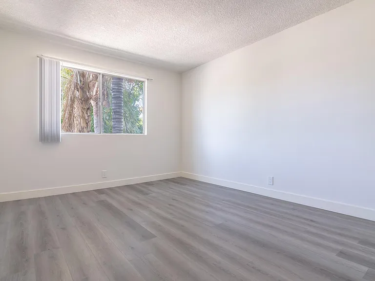 Glade Apartments — Photo 9