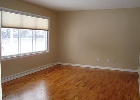 5th image of 524 Moorland Dr