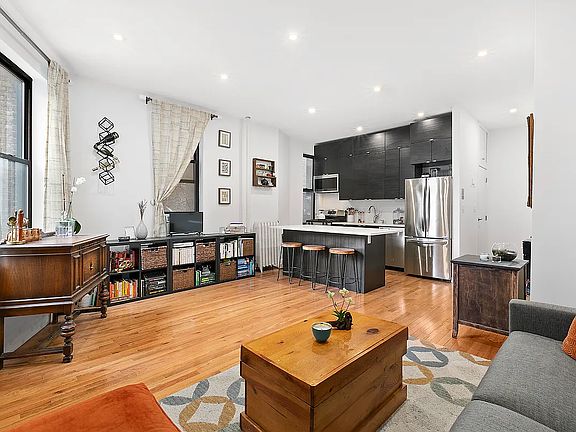 3rd image of 214 Clinton St APT 3C