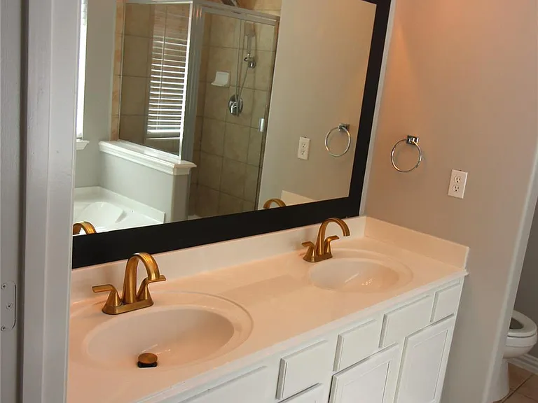 16531 Sperry Gardens Dr — Photo 24