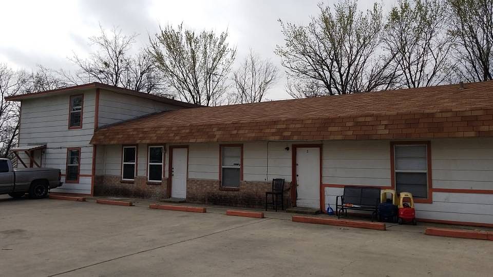 1st image of 536 S 54th St #4