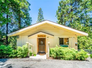 24058 Cresta Dr, Crestline, CA 92325