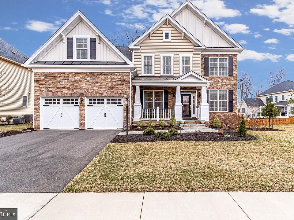 1st image of 24322 Wrens Landing Ct