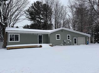 1913 W Ridge St, Marquette, MI 49855