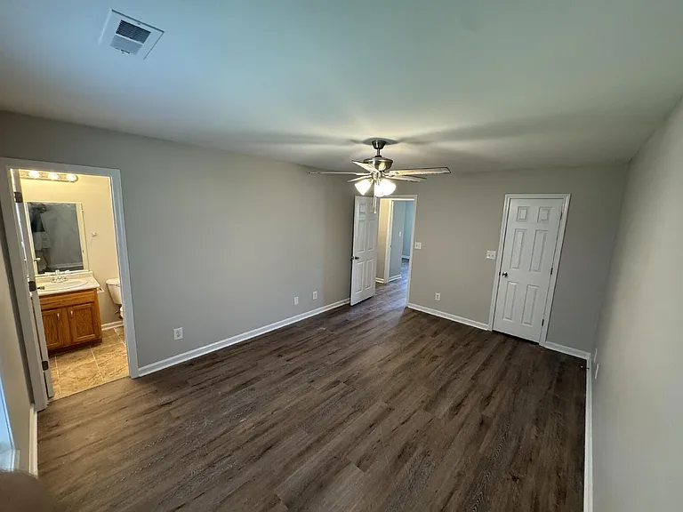 404 Faulkner Dr — Photo 10