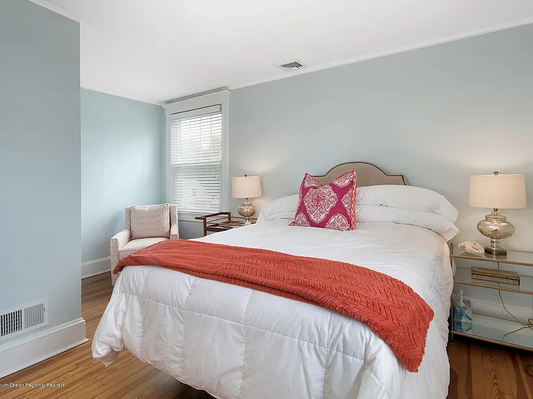 408 Tuttle Ave — Photo 27