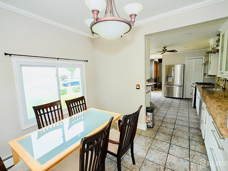 11 Baxter Rd — Photo 13