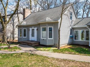 1710 Newport Rd, Ann Arbor, MI 48103