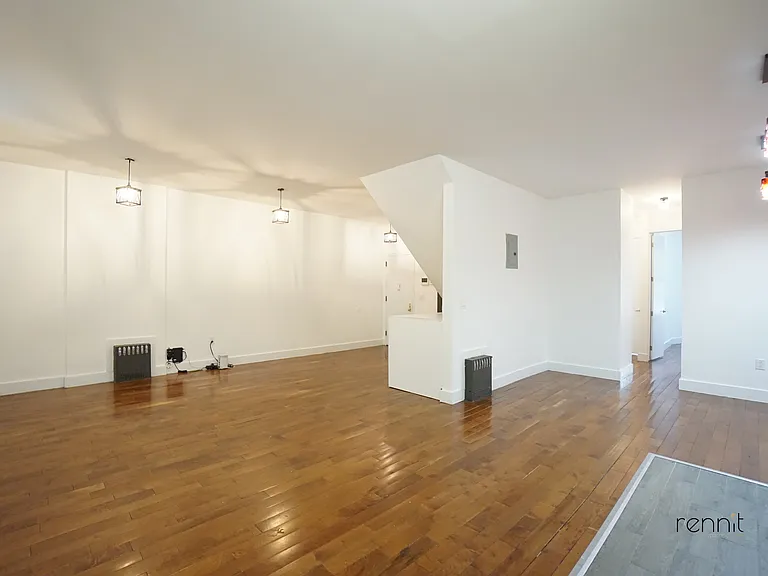 640 Kosciuszko St #1 — Photo 1