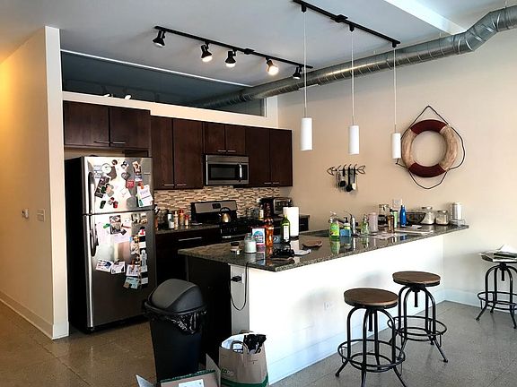 5th image of 2778 N Milwaukee Ave APT 209