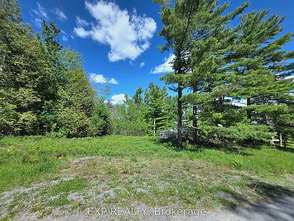 5th image of 4 Killarney Rd