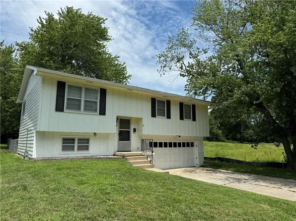 713 E Culton St, Warrensburg, MO 64093