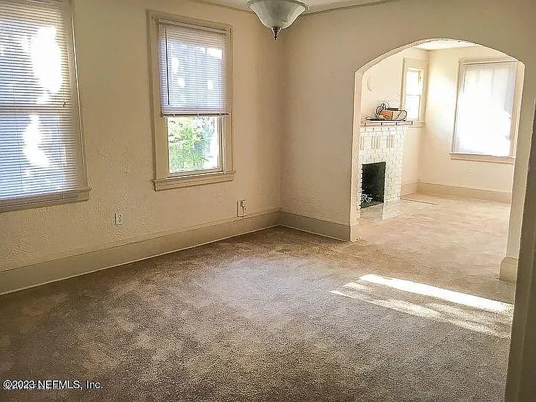 1145 Talbot Ave #1145 — Photo 8