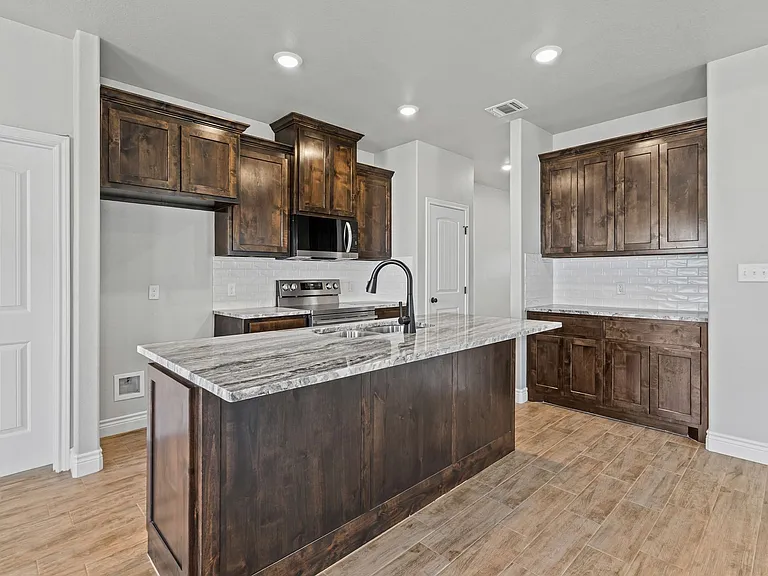 3400 Hilltop Rd — Photo 13