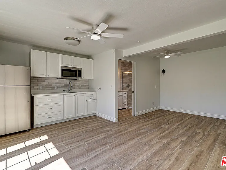 6630 Colgate Ave — Photo 14