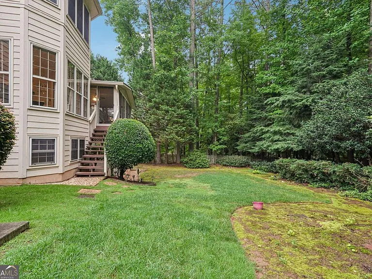 3302 Greencastle Way NE — Photo 61