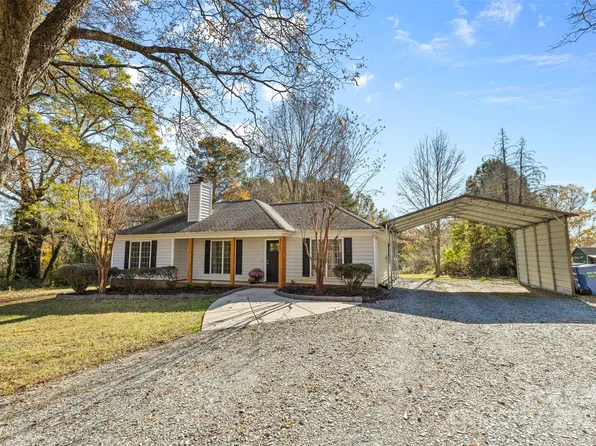 8128 Dennis Rd, Mint Hill, NC 28227