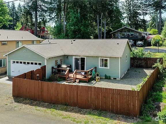 2nd image of 926 Grant Ave