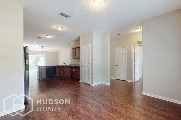 12255 Harts Rd — Photo 8