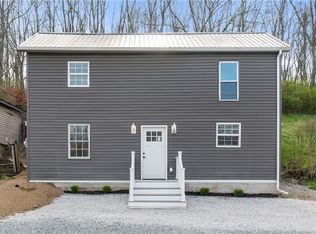 215 Wendel Rd, Irwin, PA 15642