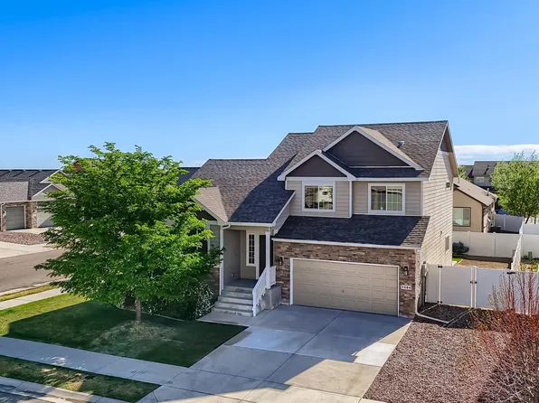 3464 Godwit Dr, Berthoud, CO 80513
