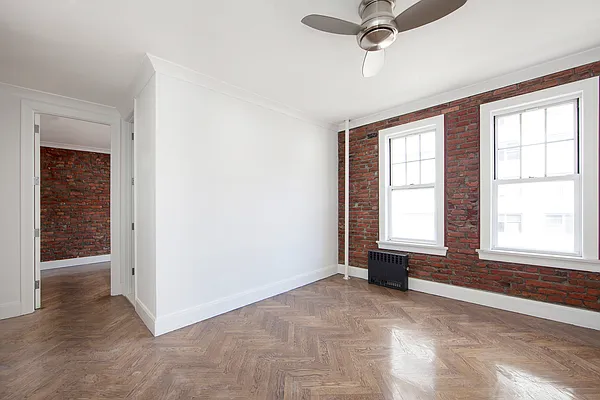 Rented by R New York | media 3