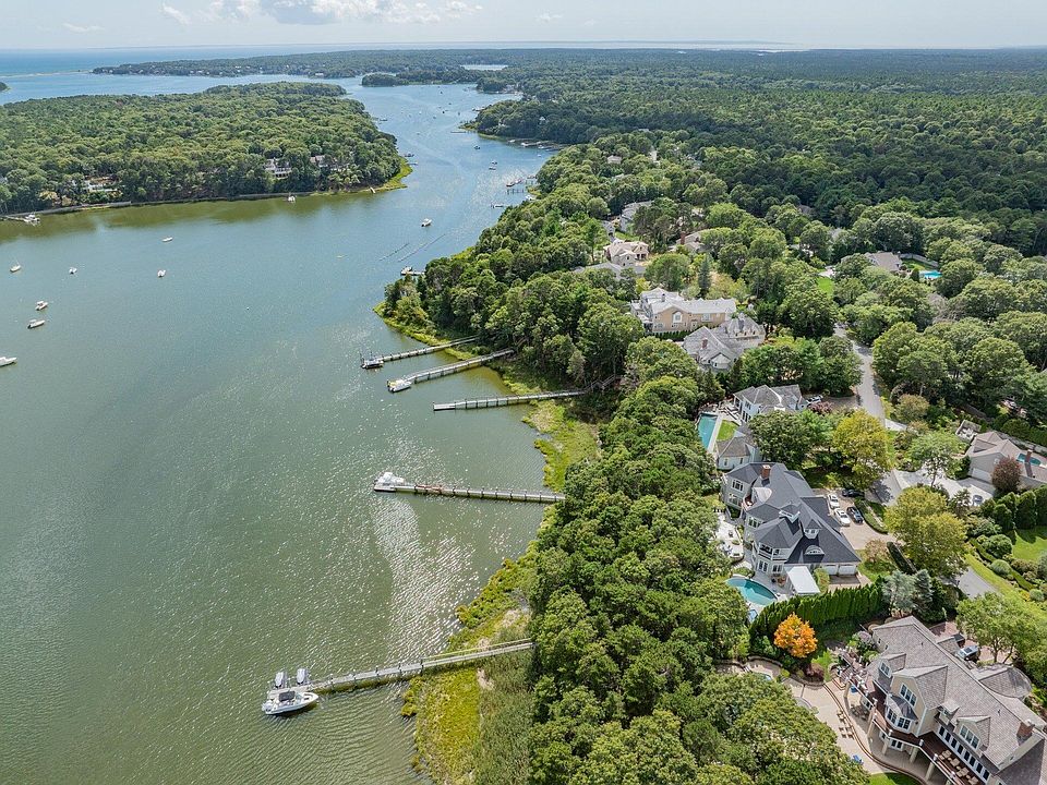1st image of 33 Shoestring Bay Road