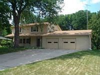 2nd image of 312 S Pontiac Dr