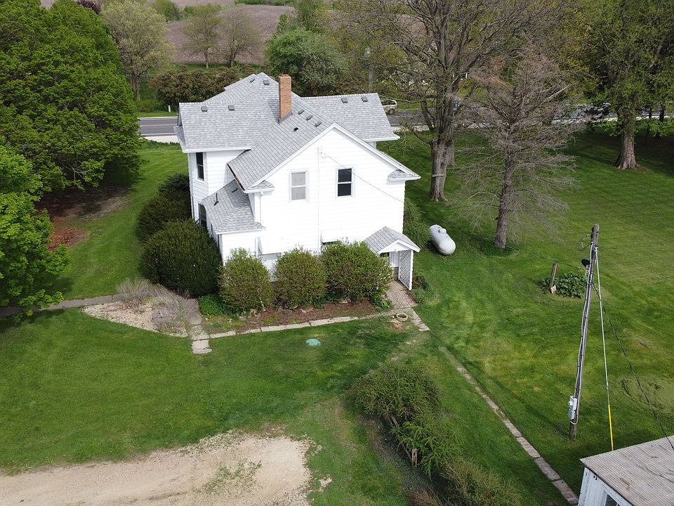 25151 N 1st St, Sycamore, IL 60178 MLS 11792075 Zillow